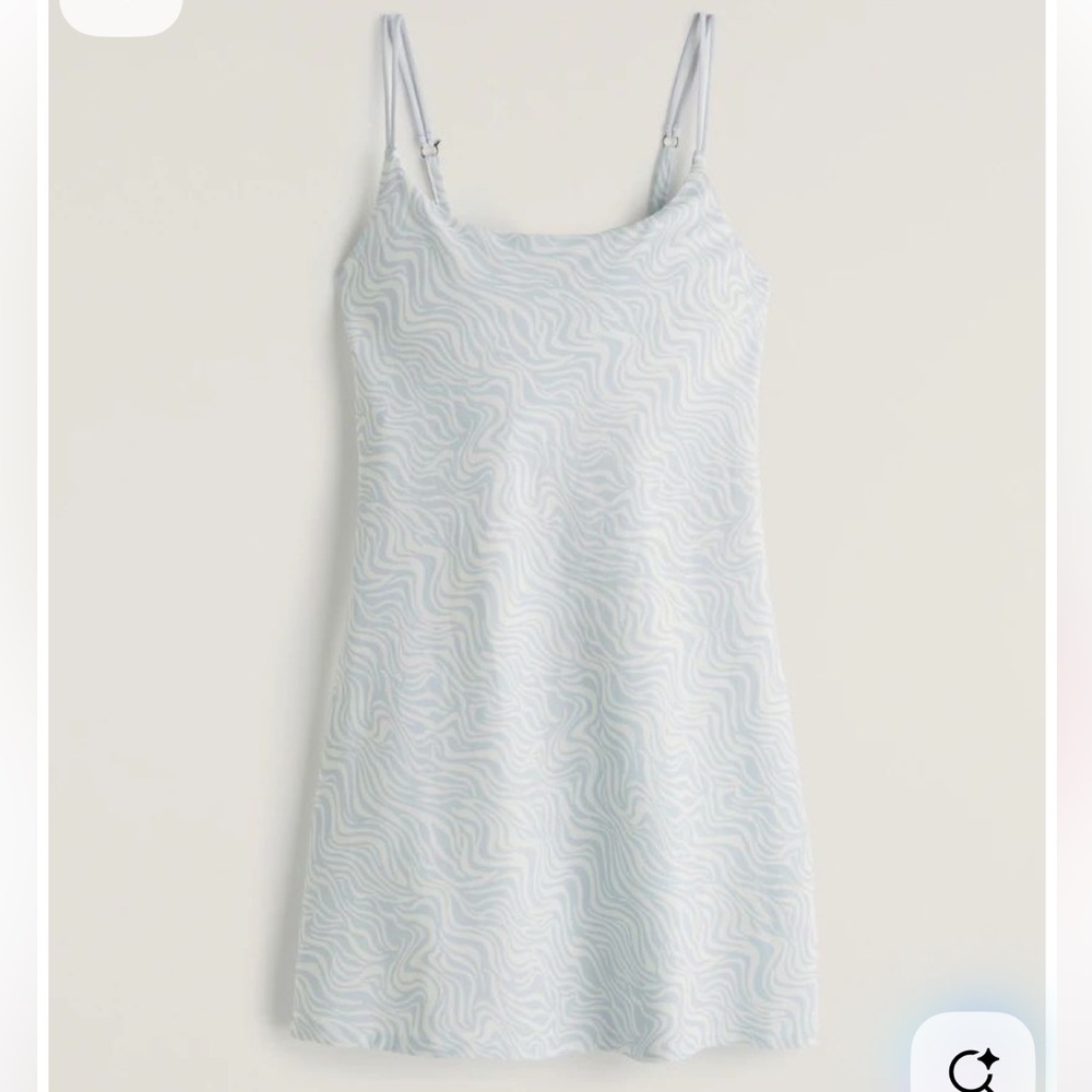 Abercrombie & Fitch Traveler Exercise Dress